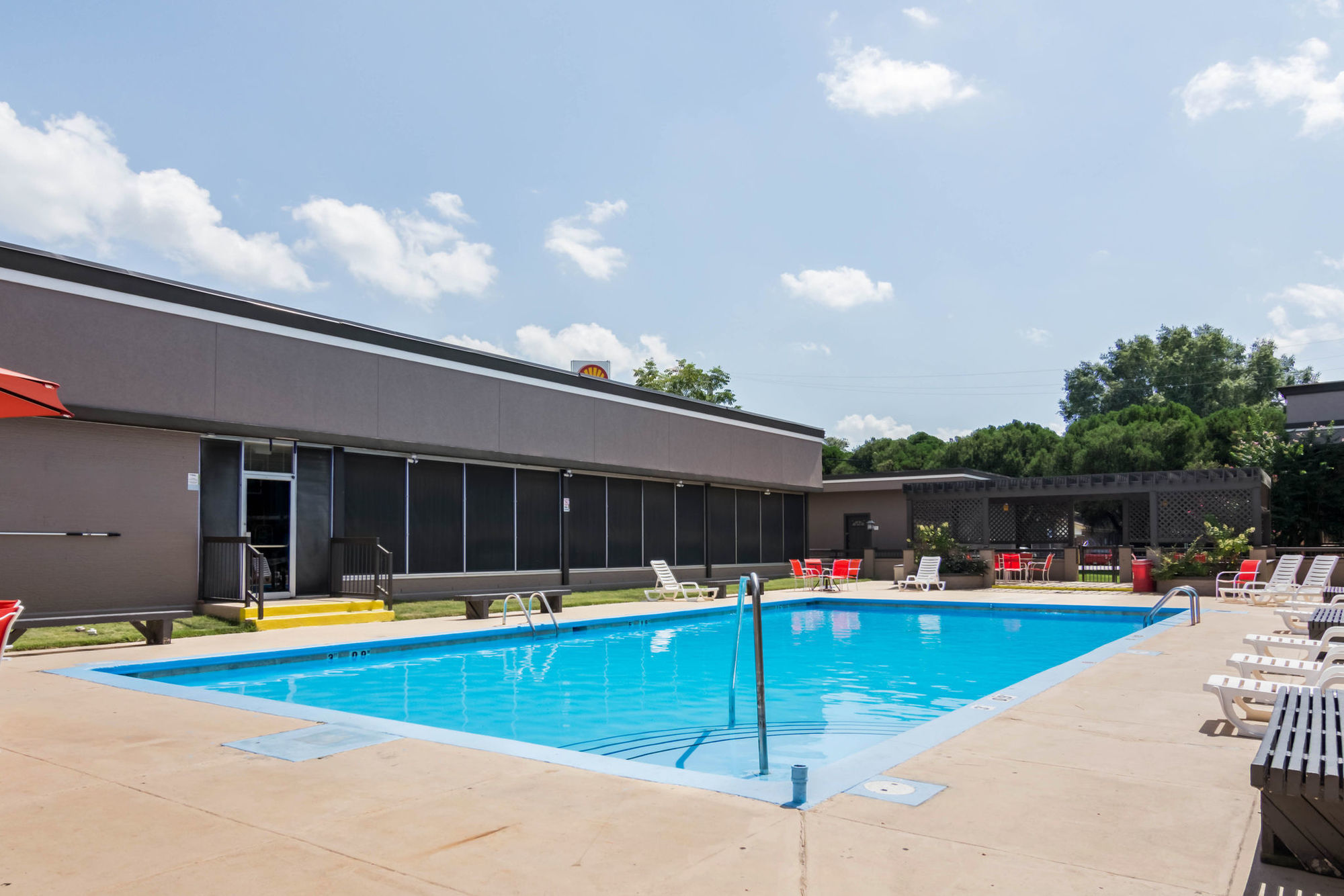 Clarion Inn & Suites Russellville I-40 Instalações foto